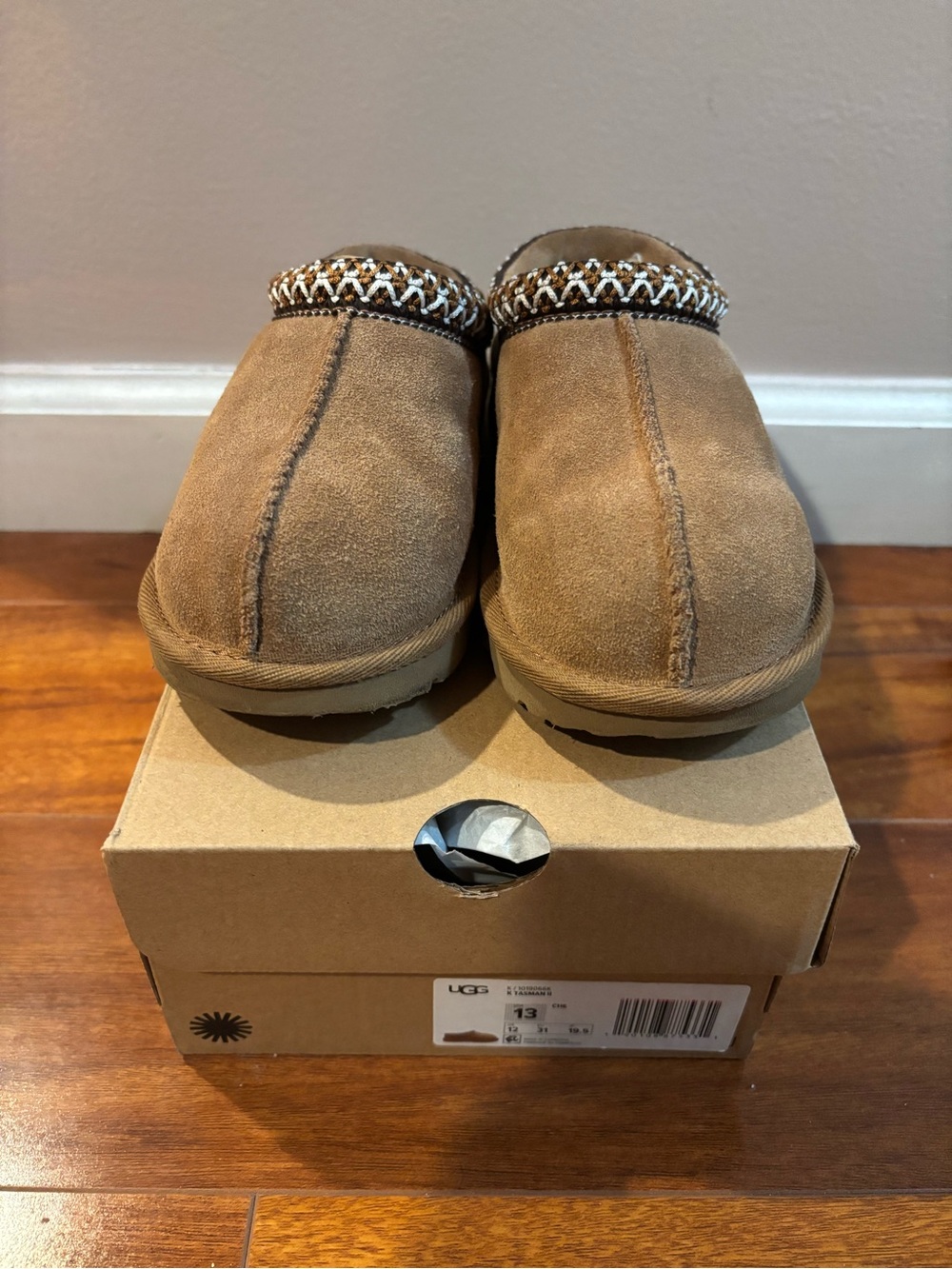 Uggs slip on